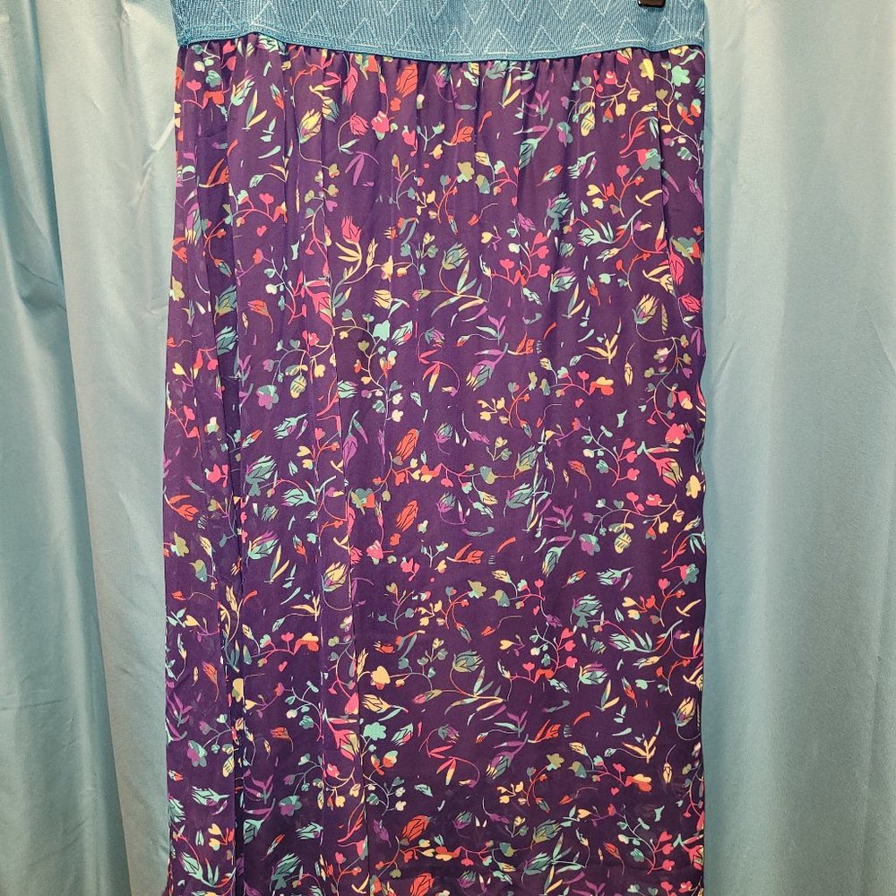LuLaRoe Lola Skirt Medium M Purple Floral A Line Mid Length